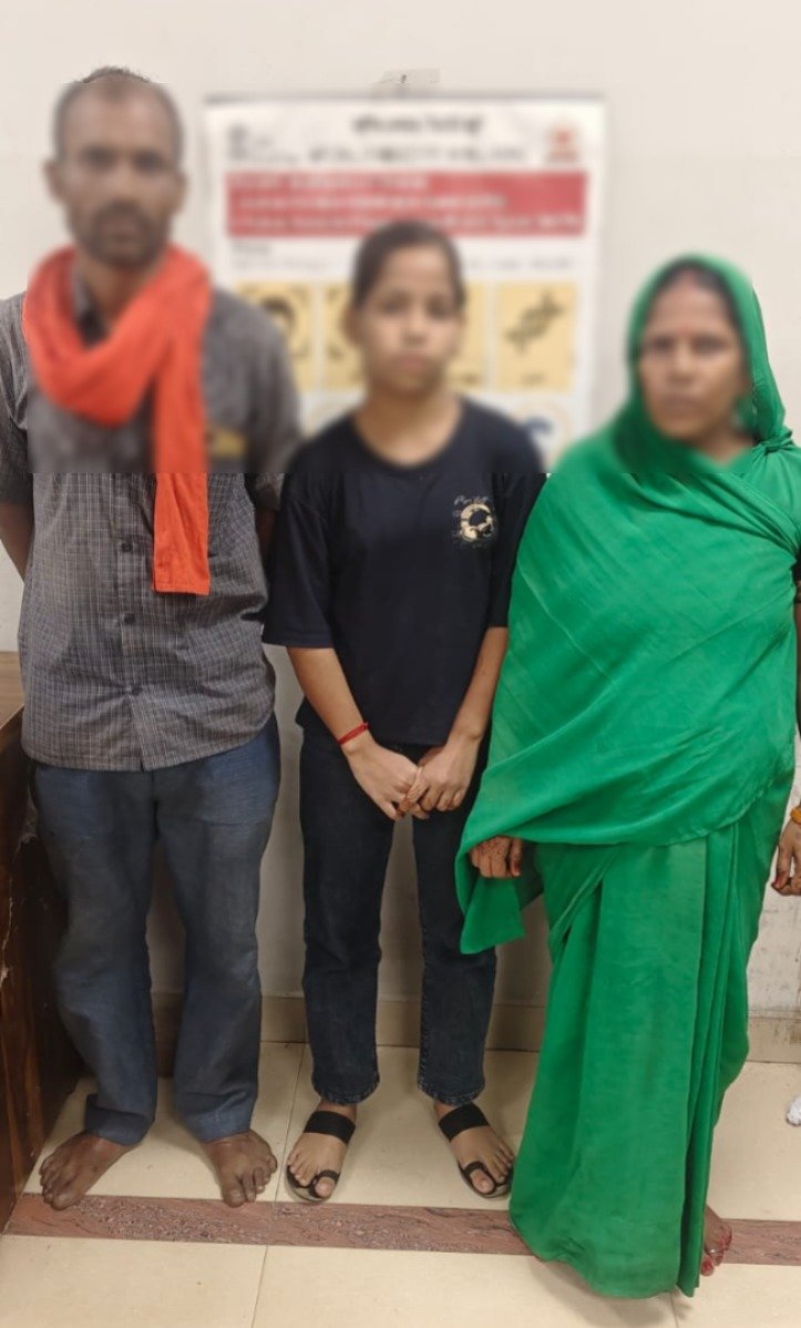 गोरखपुर: घर से नाराज होकर निकली नाबालिग बालिका को गोरखनाथ पुलिस ने सकुशल बरामद कर परिजनों को सौंपा