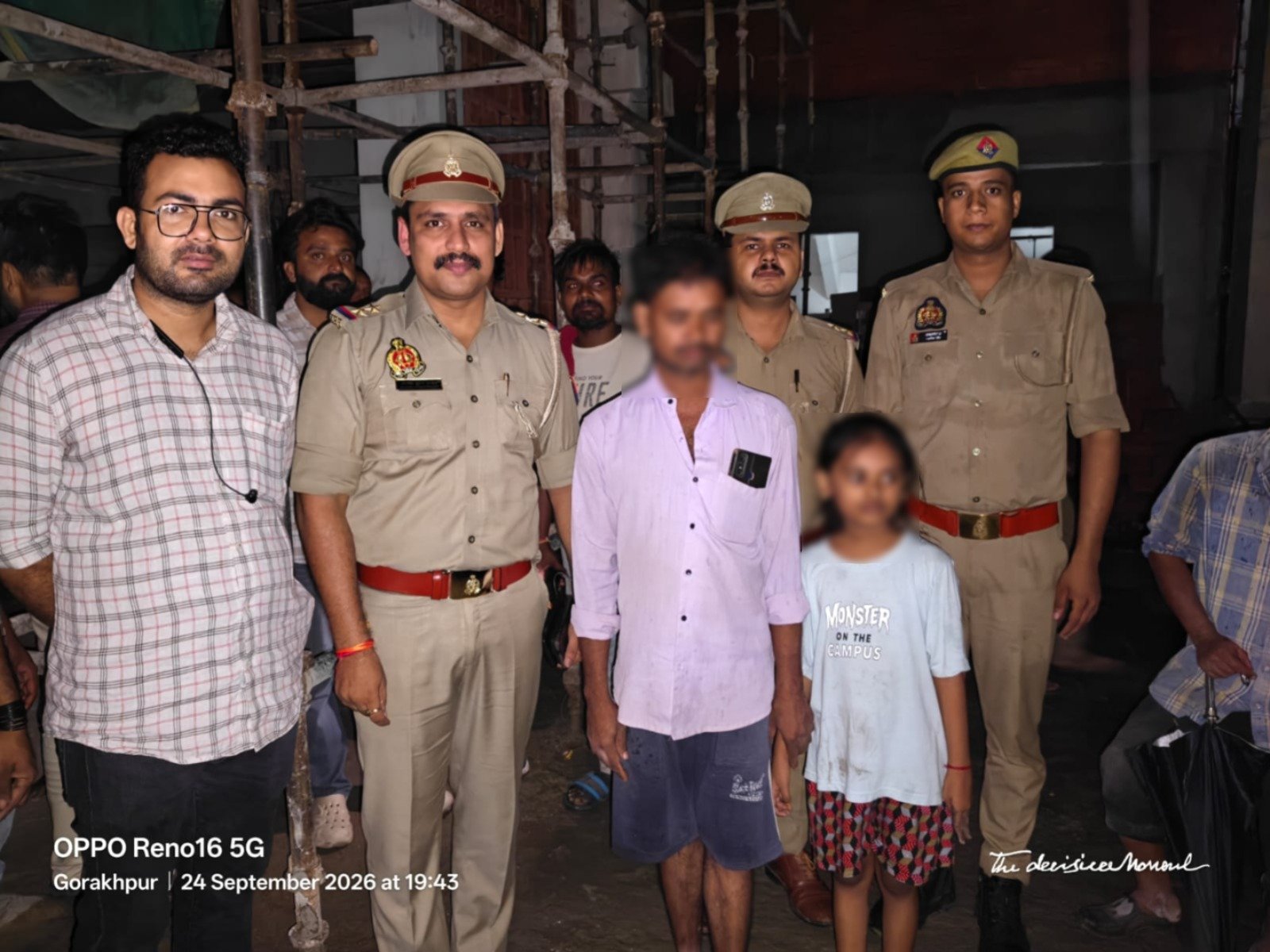 एक घंटे में गुमशुदा बालिका बरामद, कैंट पुलिस ने परिजनों को सकुशल सौंपा