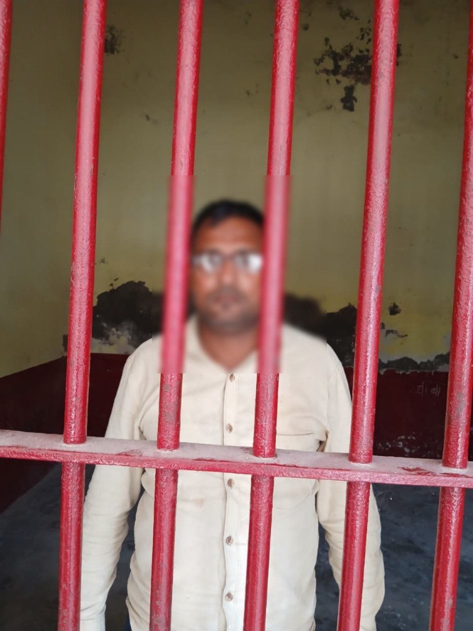 कूटरचित दस्तावेज तैयार कर दूसरे के नाम कर दी जमीन की रजिस्ट्री, कोतवाली पुलिस ने आरोपी को दबोचा